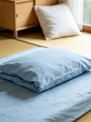 Fresh and skin-friendly soft pillowcase for naked sleeping