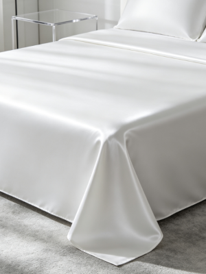 Simple solid color silk sheets for skin-friendly use.